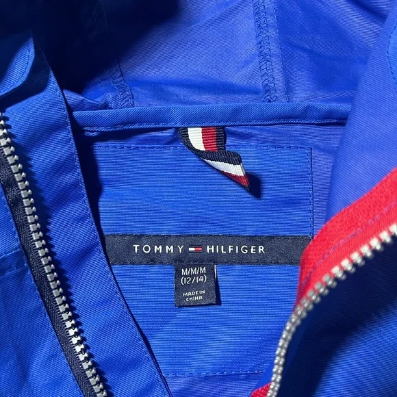 Tommy Hilfiger rain jacket kids size M - Picture 2 of 6